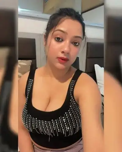 Call Girls Service Savanur
