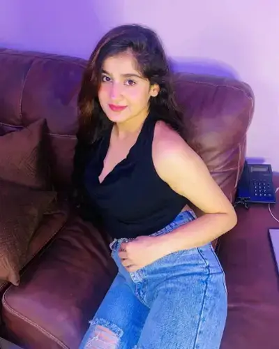 Call Girls Savanur
